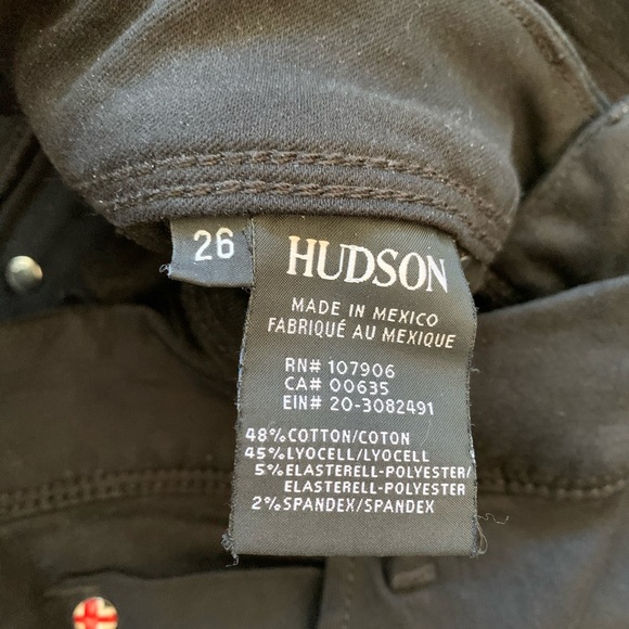 Women’s Petite Hudson Low-rise Jeans - Picture 3 of 8